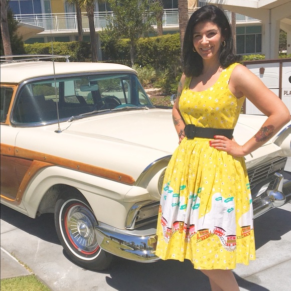 Meet your Posher, Jessica - Picture 1 of 1